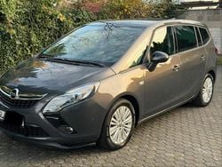 Grau Gebraucht 2016 Opel Zafira Van / Kleinbus | 8.399 € (Superpreis)