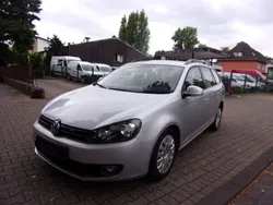 Silber Gebraucht 2012 VW Golf VI Trendline Kombi | 4.950 € (Guter Preis)