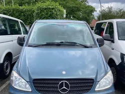 Grün Gebraucht 2004 Mercedes Vito Van / Kleinbus | 8.000 €