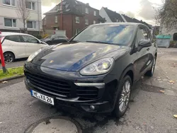 Schwarz Gebraucht 2017 Porsche Cayenne S SUV | 47.000 € (Etwas zu teuer)