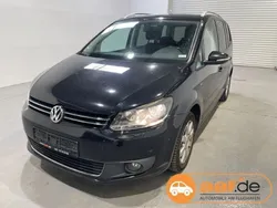 Schwarz Gebraucht 2013 VW Touran Life Van / Kleinbus | 6.950 € (Guter Preis)