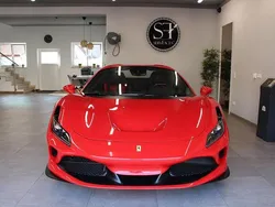 Rot Gebraucht 2022 Ferrari F8 Cabrio | 339.720 €