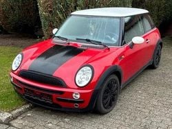 Rot Gebraucht 2002 Mini Cooper Coupé Coupé | 1.300 € (Superpreis)