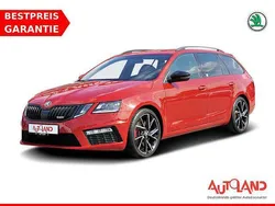 Velvet rot metallic (metallic) Gebraucht 2019 Skoda Octavia RS Kombi | 25.950 € (Teuer)