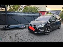 Schwarz Gebraucht 2012 Ford S-MAX Van / Kleinbus | 7.000 € (Fairer Preis)