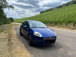 Blau Gebraucht 2009 Fiat Grande Punto Active Kleinwagen | 3.000 € (Fairer Preis)