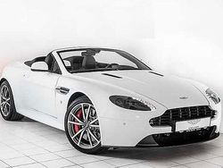 Weiß Gebraucht 2015 Aston Martin V8 Vantage Coupé | 98.900 €