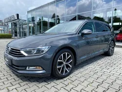 Grau Gebraucht 2015 VW Passat Comfortline Kombi | 10.490 € (Guter Preis)