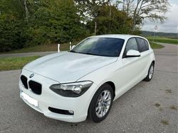 Weiß Gebraucht 2014 BMW 116 Comfort Edition Kleinwagen | 9.800 € (Fairer Preis)