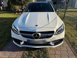 Weiß Gebraucht 2017 Mercedes C63 AMG AMG Kombi | 44.600 € (Superpreis)