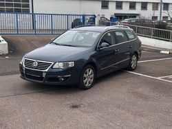 Blau Gebraucht 2006 VW Passat Highline Kombi | 3.300 € (Etwas zu teuer)