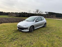 Silber Gebraucht 2009 Peugeot 206 Kleinwagen | 2.399 € (Fairer Preis)