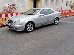 Silber Gebraucht 2001 Mercedes CLK200 Elegance Coupé | 1.000 € (Superpreis)