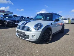 Weiß Gebraucht 2013 Mini Cooper D Clubman Kombi | 9.980 € (Etwas zu teuer)