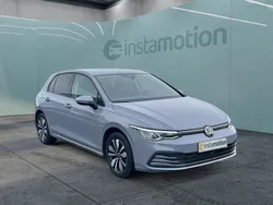 Grau Gebraucht 2024 VW Golf VIII Move Limousine | 24.640 € (Guter Preis)