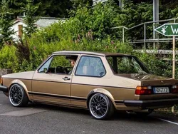 Gold Gebraucht 1980 VW Golf I GTX Coupé | 27.900 €