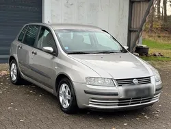 Gebraucht 2001 Fiat Stilo Limousine | 1.900 € (Etwas zu teuer)