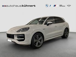 Weiss Gebraucht 2023 Porsche Cayenne SUV | 94.755 € (Guter Preis)