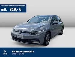 Grau Gebraucht 2024 VW Golf VIII Move Limousine | 23.340 € (Guter Preis)