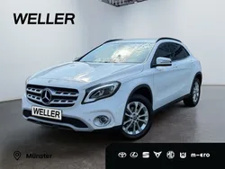 Weiss Gebraucht 2019 Mercedes GLA200 Style SUV | 20.990 € (Guter Preis)