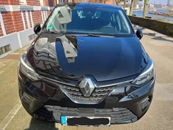Schwarz Gebraucht 2020 Renault Clio V Intens Limousine | 14.000 € (Fairer Preis)