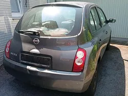 Grau Gebraucht 2004 Nissan Micra Kleinwagen | 550 € (Guter Preis)