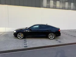 Schwarz Gebraucht 2020 Audi A5 Sportback Black Edition Limousine | 31.200 € (Etwas zu teuer)