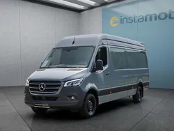 Blau Gebraucht 2024 Mercedes Sprinter Van | 52.349 € (Fairer Preis)