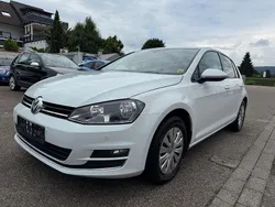 Weiß Gebraucht 2016 VW Golf VII LOUNGE Limousine | 12.990 € (Fairer Preis)