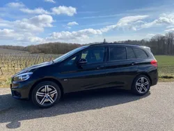 Schwarz Gebraucht 2016 BMW 220 Gran Tourer Sport Line Van / Kleinbus | 15.990 € (Fairer Preis)