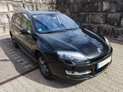 Schwarz Gebraucht 2015 Renault Laguna GrandTour LIMITED Kombi | 6.600 € (Etwas zu teuer)