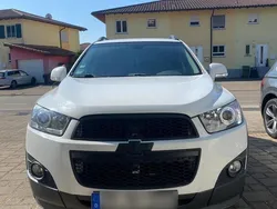 Weiß Gebraucht 2011 Chevrolet Captiva SUV | 4.900 € (Superpreis)