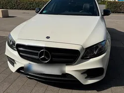 Weiß Gebraucht 2018 Mercedes E300 AMG line Limousine | 35.000 € (Etwas zu teuer)