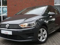 Grau Gebraucht 2014 VW Golf Sportsvan Comfortline Van / Kleinbus | 11.990 € (Guter Preis)