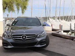 Grau Gebraucht 2016 Mercedes E200 Avantgarde Kombi | 18.300 € (Fairer Preis)