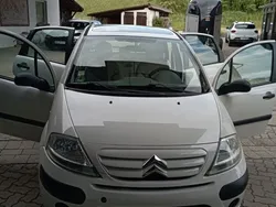 Weiß Gebraucht 2009 Citroën C3 Tonic Kleinwagen | 1.599 € (Guter Preis)