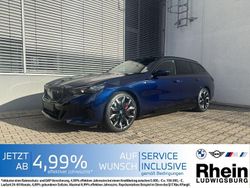 Blau Gebraucht 2024 BMW i5 Comfort Edition Limousine | 62.390 € (Fairer Preis)