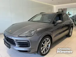 Farbe: grau Gebraucht 2019 Porsche Cayenne S SUV | 52.900 € (Superpreis)
