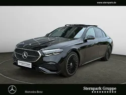 Lack obsidianschwarz Gebraucht 2024 Mercedes E220 AMG Limousine | 63.950 €