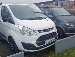 Frostweiß Gebraucht 2017 Ford Tourneo Custom Trend Van / Kleinbus | 27.900 €