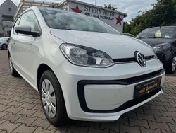 Weiß Gebraucht 2020 VW up! Kleinwagen | 7.999 € (Guter Preis)