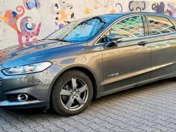 Grau Gebraucht 2018 Ford Mondeo Limousine | 19.900 € (Teuer)