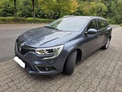 Grau Gebraucht 2020 Renault Mégane GrandTour Business Kombi | 16.500 € (Fairer Preis)