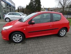 Rot Gebraucht 2009 Peugeot 206 Limousine | 2.990 € (Fairer Preis)