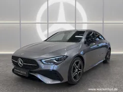Grau Gebraucht 2023 Mercedes CLA200 AMG Limousine | 37.930 € (Fairer Preis)