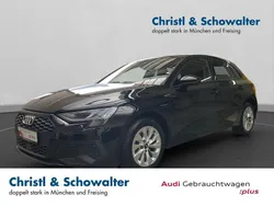 Brillantschwarz Gebraucht 2022 Audi A3 Sportback e-tron Sport Limousine | 23.809 € (Fairer Preis)