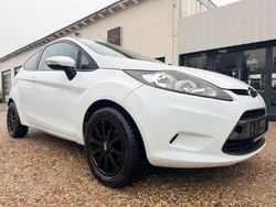 Frozen white Gebraucht 2009 Ford Fiesta Trend Limousine | 1.790 € (Superpreis)