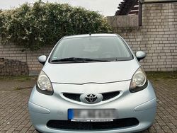 Andere farben Gebraucht 2006 Toyota Aygo Kleinwagen | 2.000 € (Fairer Preis)
