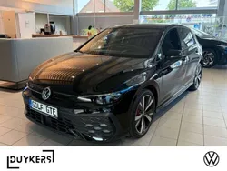 Grenadillschwarz metallic Gebraucht 2024 VW Golf VIII GTE Limousine | 46.900 € (Fairer Preis)