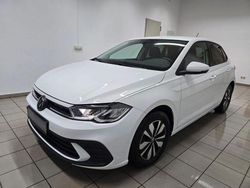 Pure white Gebraucht 2023 VW Polo Move Kleinwagen | 17.490 € (Fairer Preis)